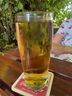 Apfel-, Orangensaft- oder Johannisbeerschorle